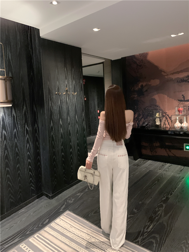 White Denim Embroidered Wide-Leg Pants - Heavy-Duty Internet Celebrity Style for Trendy 90s and Y2K Fashion White Denim Embroidered Wide-Leg Pants - Heavy-Duty Internet Celebrity Style for Trendy 90s and Y2K Fashion