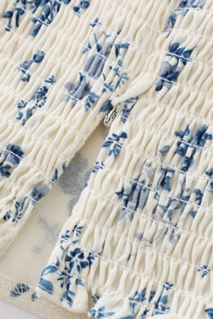 White Floral Ruffled Slim Fit Camisole Top - 2025 French Style Women's Fashion, Unique Design, Perfect for Spring & Summer