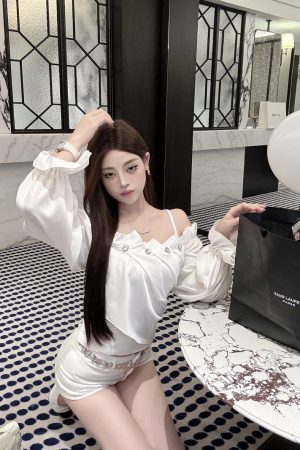 White High-Waisted Slim Fit Shorts for Women, Slimming Cut-Out Design, Trendy Hot Pants for Summer Style