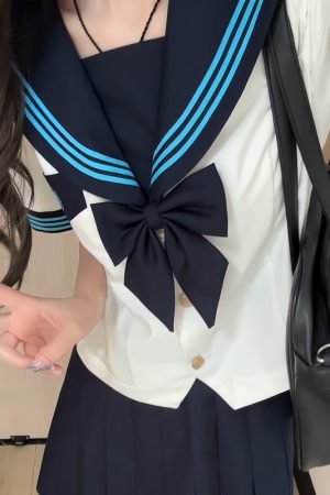 White JK Uniform Sailor Suit with Camellia Design - Women's Waist-Defined College Style Summer Short Sleeve Set