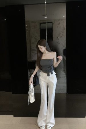 White Low Waist Slim Fit Floor-Length Flared Work Pants for Women - Chic Professional Style