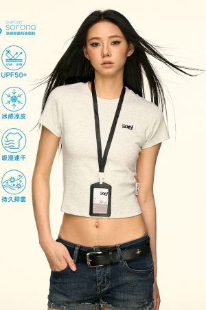 White Minimalist Letter Print Short Sleeve T-Shirt for Women – Summer Slim Fit Top, Trendy Casual Style for Hot Girl Vibes