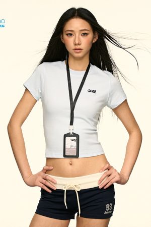 White Minimalist Letter Print Short Sleeve T-Shirt for Women – Summer Slim Fit Top, Trendy Casual Style for Hot Girl Vibes