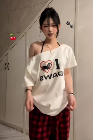 White Off-Shoulder Short Sleeve Women's T-Shirt - Summer Letter Print Casual Trendy Top for a Chic 90s Look