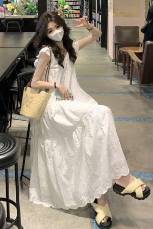 White Short Sleeve Plus Size A-Line Dress for Women, Summer Flattering Loose Fit, Elegant and Comfortable, Perfect for Chubby Figures