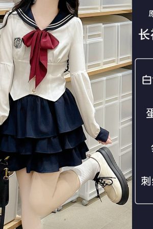 White Short-Sleeve Sailor Suit JK Uniform Set with Waist-Cinching Design - Cute Pudding Bear Style for Y2K Fashion