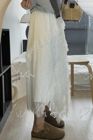 White Tulle Half-Length Skirt for Women, Plus-Size Irregular Design, Mid-Length Lace Skirt to Flatter Hips, 2025 Style