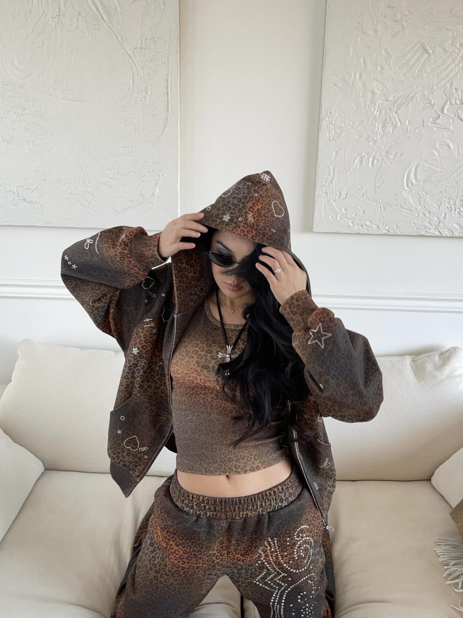 Wild Y2K Leopard Print Vest Hoodie and Pants Set for Trendy Streetwear Style Wild Y2K Leopard Print Vest Hoodie and Pants Set for Trendy Streetwear Style