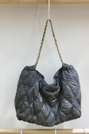 Winter High-End Small Tote Bag with Diamond Check Design, Large Capacity Shoulder Bag for Stylish Everyday Use