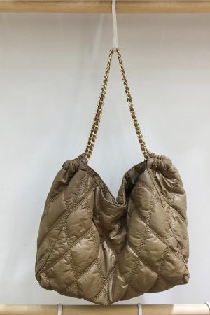 Winter High-End Small Tote Bag with Diamond Check Design, Large Capacity Shoulder Bag for Stylish Everyday Use