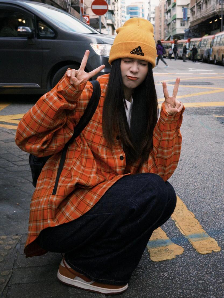 Women's American Plaid Long Sleeve Shirt with Polo Collar, Loose Casual Spring Jacket for Sun Protection, Couples Style Women's American Plaid Long Sleeve Shirt with Polo Collar, Loose Casual Spring Jacket for Sun Protection, Couples Style