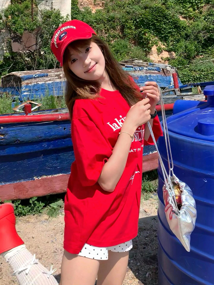 Women's American Retro Letter Print T-Shirt, Heavyweight Cotton Short Sleeve, Trendy Clean Fit Red Top for Summer Style Women's American Retro Letter Print T-Shirt, Heavyweight Cotton Short Sleeve, Trendy Clean Fit Red Top for Summer Style