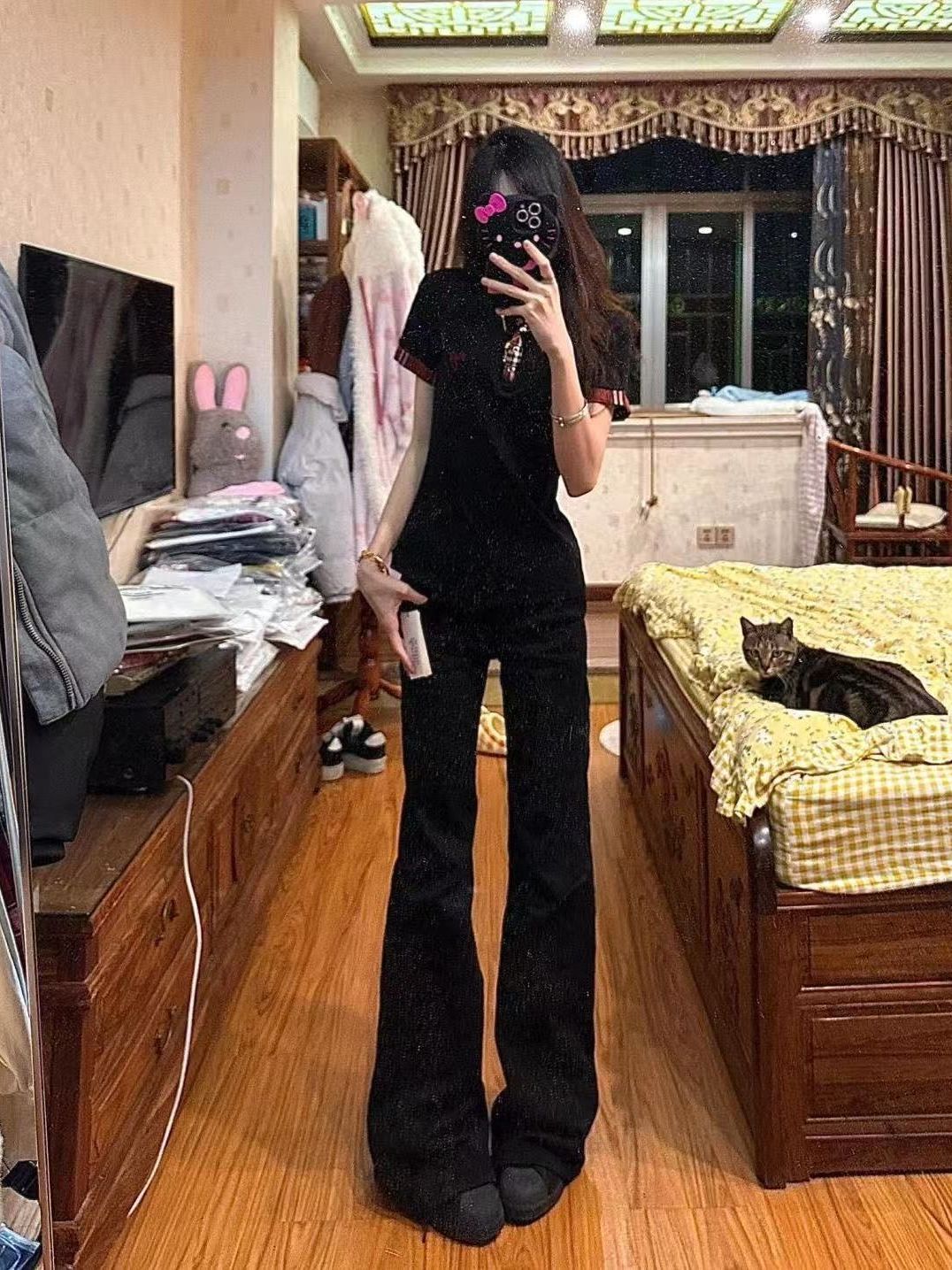 Women's American Retro Plaid Patchwork Embroidered Letter Short Sleeve Cropped T-Shirt - Summer Slim Fit Y2K Style Women's American Retro Plaid Patchwork Embroidered Letter Short Sleeve Cropped T-Shirt - Summer Slim Fit Y2K Style