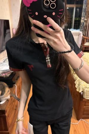 Women's American Retro Plaid Patchwork Embroidered Letter Short Sleeve Cropped T-Shirt - Summer Slim Fit Y2K Style