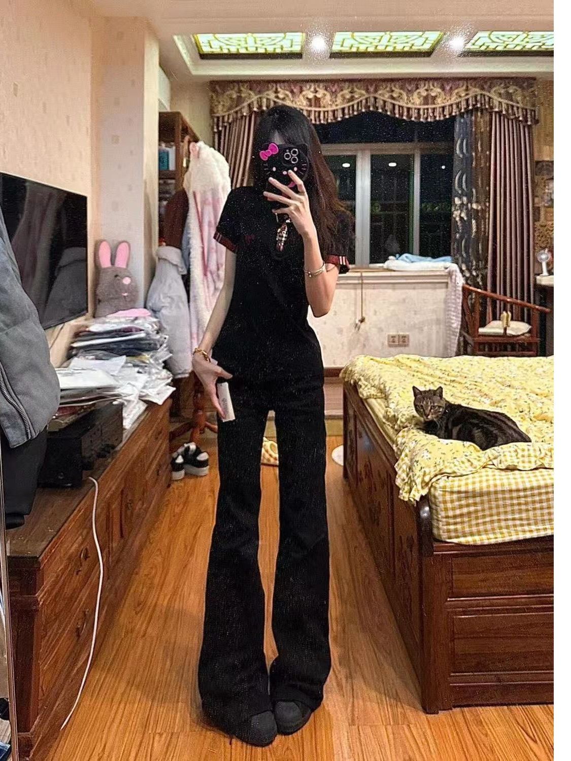 Women's American Retro Plaid Patchwork Embroidered Letter Short Sleeve Cropped T-Shirt - Summer Slim Fit Y2K Style Women's American Retro Plaid Patchwork Embroidered Letter Short Sleeve Cropped T-Shirt - Summer Slim Fit Y2K Style