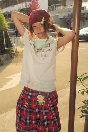 Women's American Retro Shoulder T-Shirt - Summer White Ink Print, Loose Casual Top, Round Neck Short Sleeve, Trendy Summer Fashion