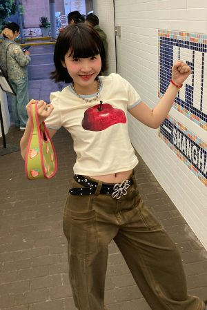 Women's American-Style Cropped T-Shirt with Apple Print, Color-Blocked Neckline, Pure Cotton, Short Sleeves, Slim Fit, Trendy Summer Fashion