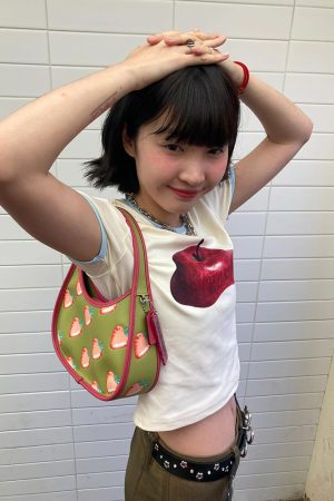 Women's American-Style Cropped T-Shirt with Apple Print, Color-Blocked Neckline, Pure Cotton, Short Sleeves, Slim Fit, Trendy Summer Fashion