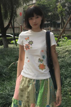 Women's American-Style Floral Print T-Shirt, Summer Short Sleeve, Vintage Slim-Fit Round Neck, Heavyweight White Top