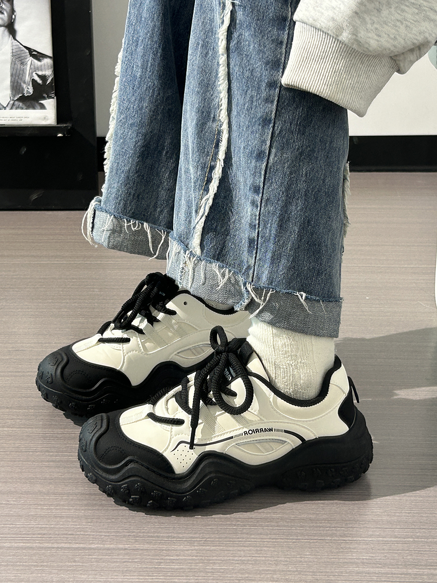 Women's Black and White Breathable Mesh Dad Sneakers - Lightweight Casual Sports Shoes for Everyday Comfort Women's Black and White Breathable Mesh Dad Sneakers - Lightweight Casual Sports Shoes for Everyday Comfort