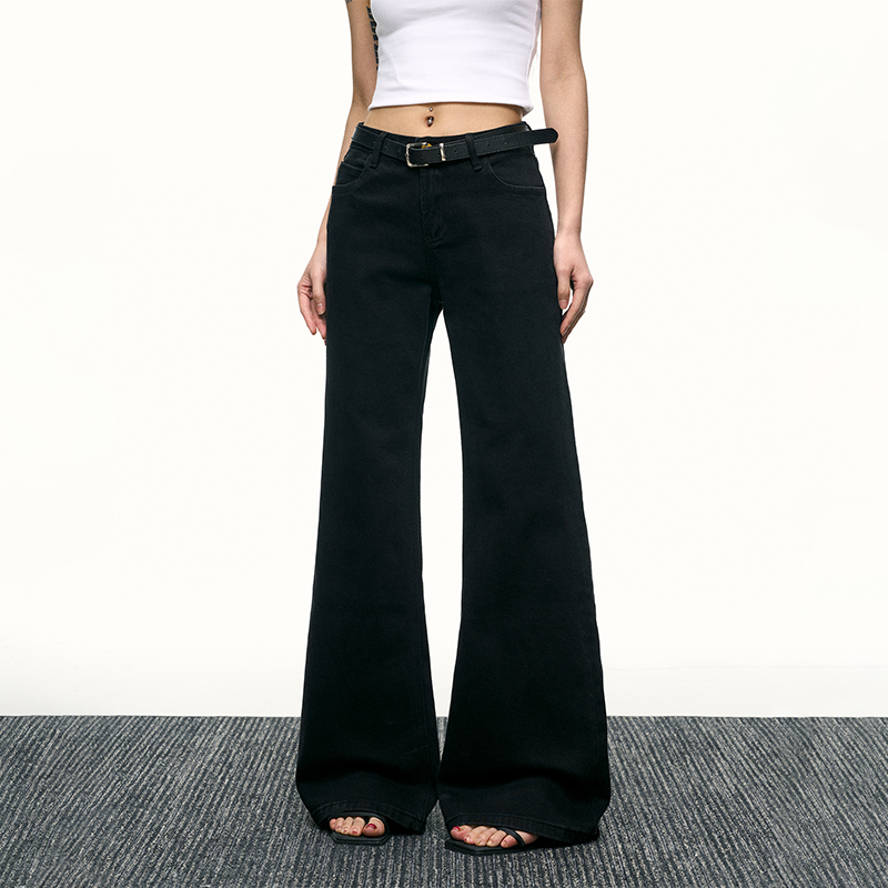 Women's Black Mid-Waist Flared Jeans - Versatile High Street Wide-Leg Trousers for Spring - Slimming Floor-Length Style Women's Black Mid-Waist Flared Jeans - Versatile High Street Wide-Leg Trousers for Spring - Slimming Floor-Length Style