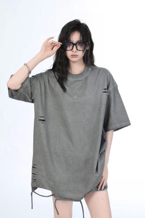 Women's Black Short Sleeve T-Shirt with Hip-Hop Destruction Design - Loose Fit Summer Trend for Casual Style