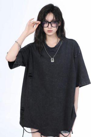 Women's Black Short Sleeve T-Shirt with Hip-Hop Destruction Design - Loose Fit Summer Trend for Casual Style