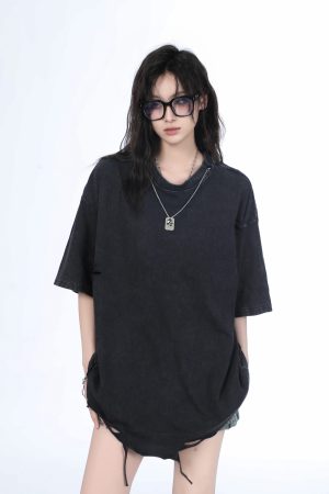 Women's Black Short Sleeve T-Shirt with Hip-Hop Destruction Design - Loose Fit Summer Trend for Casual Style
