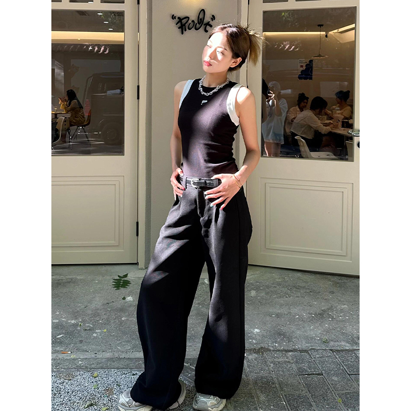 Women's Black Slim Fit Fake Two-Piece Tank Top - American Style 2025 Summer Sports Camisole Women's Black Slim Fit Fake Two-Piece Tank Top - American Style 2025 Summer Sports Camisole