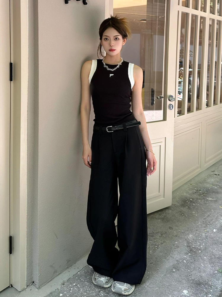 Women's Black Slim Fit Fake Two-Piece Tank Top - American Style 2025 Summer Sports Camisole Women's Black Slim Fit Fake Two-Piece Tank Top - American Style 2025 Summer Sports Camisole