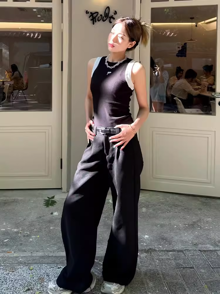 Women's Black Slim Fit Fake Two-Piece Tank Top - American Style 2025 Summer Sports Camisole Women's Black Slim Fit Fake Two-Piece Tank Top - American Style 2025 Summer Sports Camisole