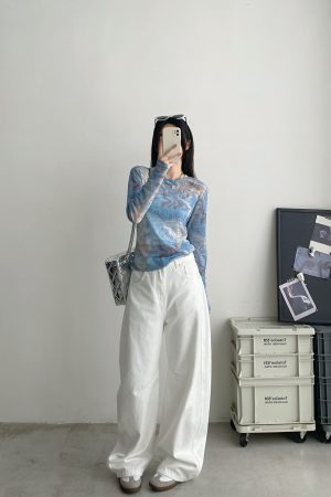 Women's Blue Tie-Dye Long Sleeve T-Shirt - Slim Fit Round Neck with Sun Protection - Summer Korean Style