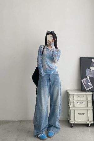 Women's Blue Tie-Dye Long Sleeve T-Shirt - Slim Fit Round Neck with Sun Protection - Summer Korean Style