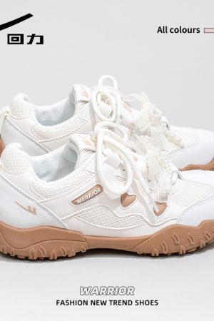 Women's Breathable Soft Sole Mesh Mountaineering Shoes - Versatile Black and White Old Daddy Style for Summer 2025