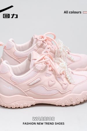 Women's Breathable Soft Sole Mesh Mountaineering Shoes - Versatile Black and White Old Daddy Style for Summer 2025