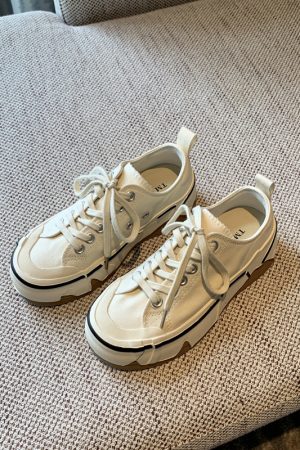 Women's Canvas Lace-Up Sneakers - 2025 Spring Korean Style Thick-Soled Low-Top Casual Shoes - Fashionable and Versatile for Everyday Wear