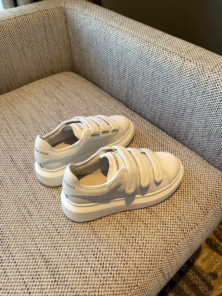 Women's Casual Velcro Sneakers - 2025 College Style, Genuine Leather, Thick-Soled, Versatile White Shoes for Everyday Wear Women's Casual Velcro Sneakers - 2025 College Style, Genuine Leather, Thick-Soled, Versatile White Shoes for Everyday Wear