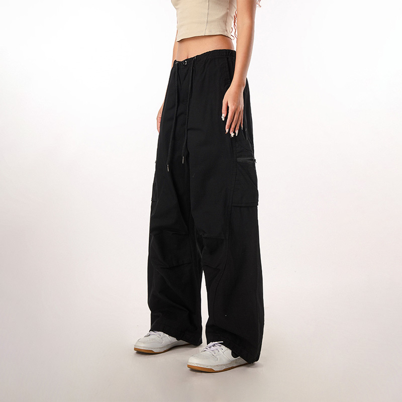 Women's Casual Wide-Leg Paratrooper Pants - Thin Straight Fit, Summer Style, American Workwear, Loose-Fit for Comfort Women's Casual Wide-Leg Paratrooper Pants - Thin Straight Fit, Summer Style, American Workwear, Loose-Fit for Comfort