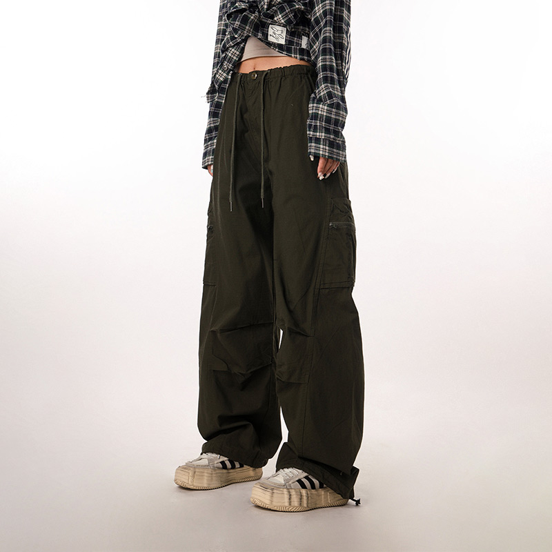 Women's Casual Wide-Leg Paratrooper Pants - Thin Straight Fit, Summer Style, American Workwear, Loose-Fit for Comfort Women's Casual Wide-Leg Paratrooper Pants - Thin Straight Fit, Summer Style, American Workwear, Loose-Fit for Comfort