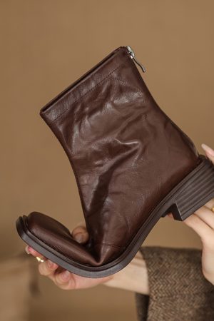 Women's Chunky Heel Ankle Boots - Slim Fit Square Toe Martin Boots for Autumn Winter 2024 in Black