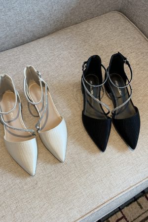 Women's Chunky Heel Rhinestone One-Strap Pointed Toe Shoes - Versatile Korean Style Hollow Design for Spring 2025