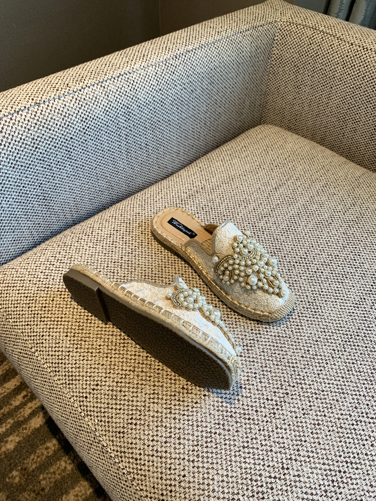 Women's Closed-Toe Fisherman Slip-On Mules, Half Slippers for Outdoor Wear, Stylish 2025 Design, Trendy Casual Footwear Women's Closed-Toe Fisherman Slip-On Mules, Half Slippers for Outdoor Wear, Stylish 2025 Design, Trendy Casual Footwear