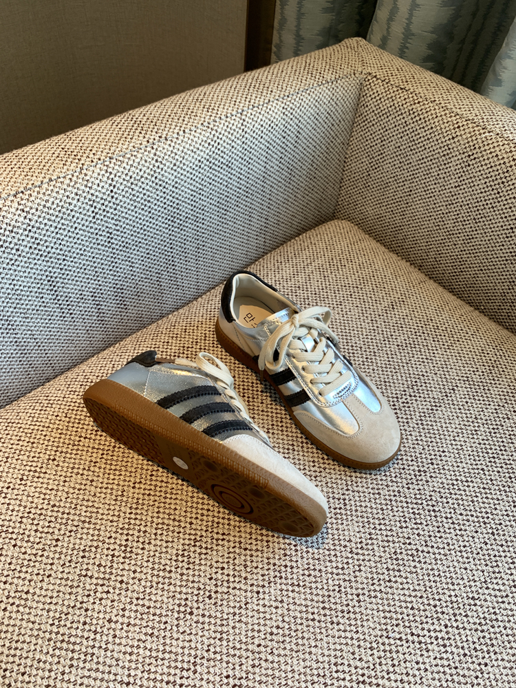 Women's Color-Block Lace-Up Flat Genuine Leather Casual Cycling Sneakers - Trendy 2025 Fashion Footwear Women's Color-Block Lace-Up Flat Genuine Leather Casual Cycling Sneakers - Trendy 2025 Fashion Footwear