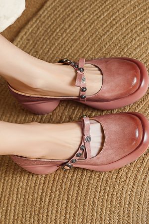 Women's Comfortable Chunky Heels Mary Jane Flats - Square Toe Italian Style High Heels for Everyday Elegance