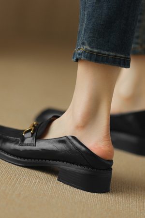 Women's Flat Loafers with Metal Buckle - Small Sheepskin Round Toe Slip-On Shoes in British Style for Spring/Summer