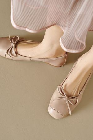 Women's French Lambskin Bow Flat Shoes - Round Toe Ballet Style, Soft Comfort, Chic Grandma Shoes, Perfect for Everyday Wear