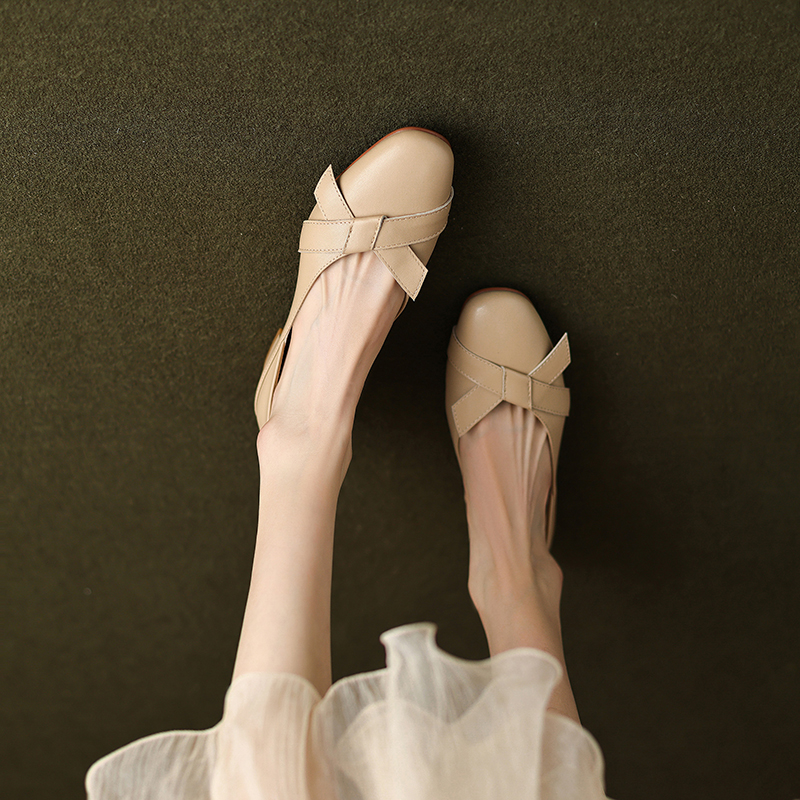 Women's French Retro Round-Toe Genuine Leather Chunky Heel Bowknot Single Shoes - Artistic Deer and Nara Design Women's French Retro Round-Toe Genuine Leather Chunky Heel Bowknot Single Shoes - Artistic Deer and Nara Design