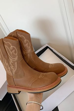 Women's Genuine Leather Embroidered Western Short Boots - British Retro Knight Style, Summer Martin Boots, European & American Fashion