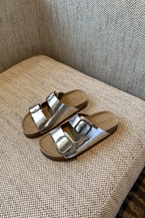 Women's Genuine Leather One-Strap Thick-Soled Outdoor Slides Sandals â€“ Summer 2025 Soft Sole Footwear for Comfort and Style