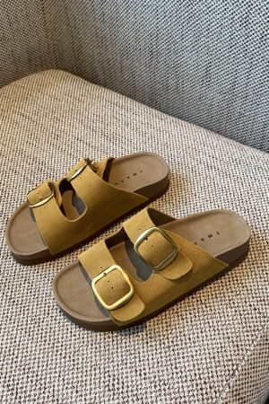 Women's Genuine Leather One-Strap Thick-Soled Outdoor Slides Sandals â€“ Summer 2025 Soft Sole Footwear for Comfort and Style
